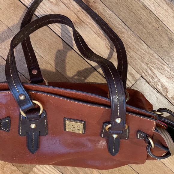 Pre-owned Dooney & Bourke Leather Purse - Picture 4 of 16